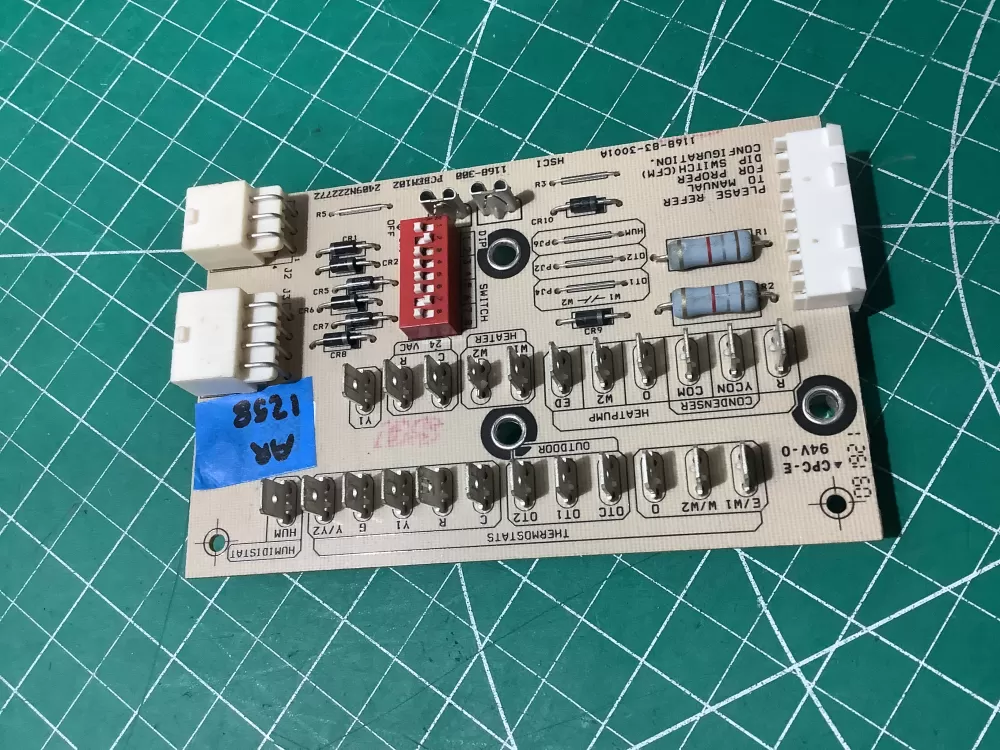 Goodman Amana 1168 300 Pcbem102 Furnace Control Board Ecm AZ190526 | AR1258