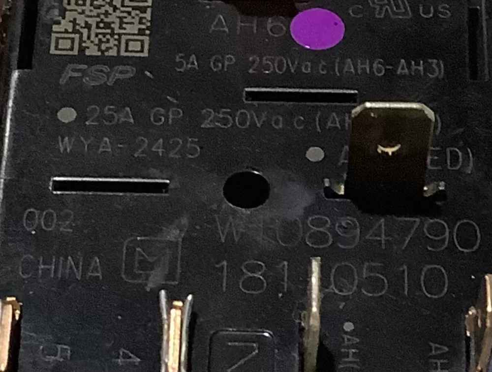 Maytag Whirlpool 8578352 Dryer Temperature Switch AZ103014 | Sl82