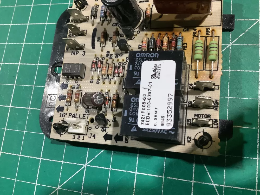 Jenn-Air 7421p008 60 71002035 Range Oven Control Board Relay AZ153114 | NR127