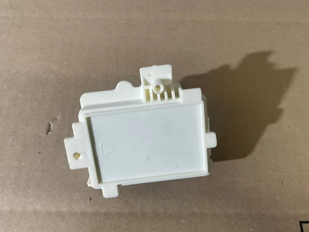 LG EAM60991326 EAM60991315 Washer Control Board Noise Filter AZ96100 | Wm1889