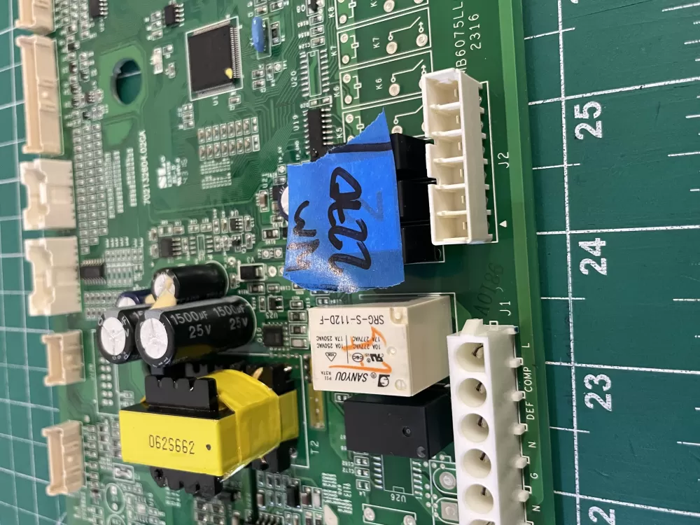 GE 197D8522G101 70213260401GA Refrigerator Control AZ206833 | Wm2270