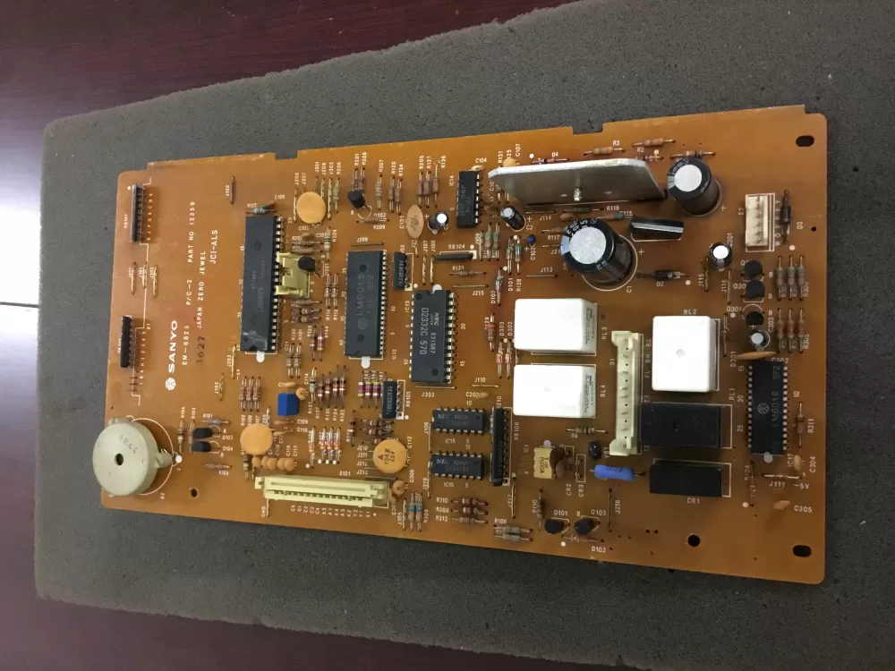  6JFGECDK  LM6015  7508A021  JCI-ALS Microwave EM-