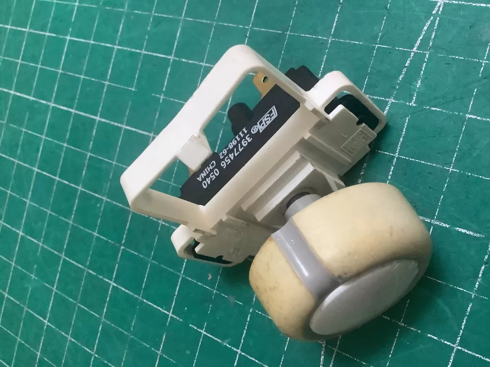 Whirlpool Dryer Switch Push To Start 3977456 0223 AZ221354 | SLA47