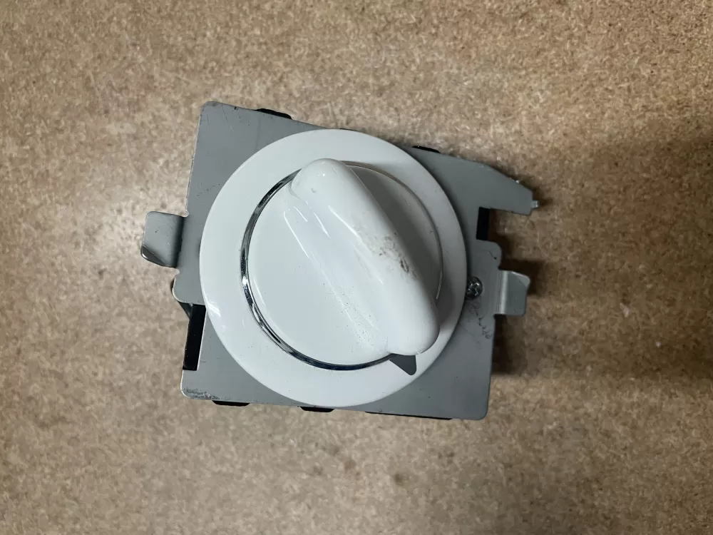 GE 572D520P021 WE4M271 Dryer Timer AZ22307 | KM1567