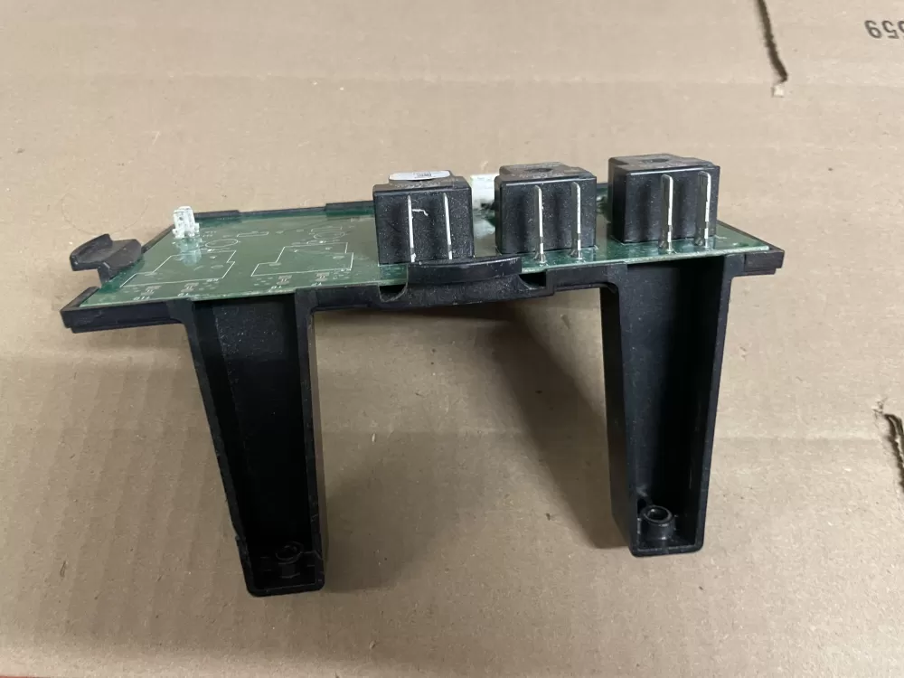 Trane EM Heat Control Board CNT06195 D156120g02 AZ103505 | Wm991