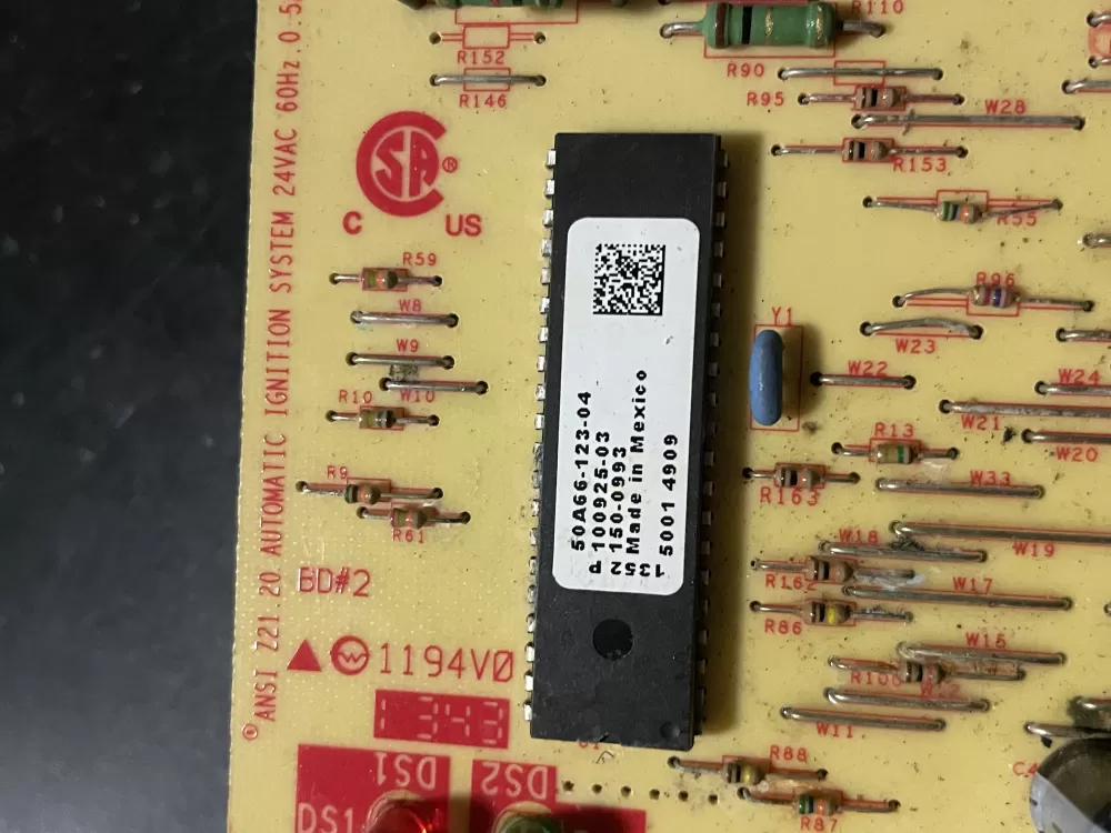 Lennox Emerson 100925 03 Furnace Control Board Surelight Circuit AZ28560 | WM230