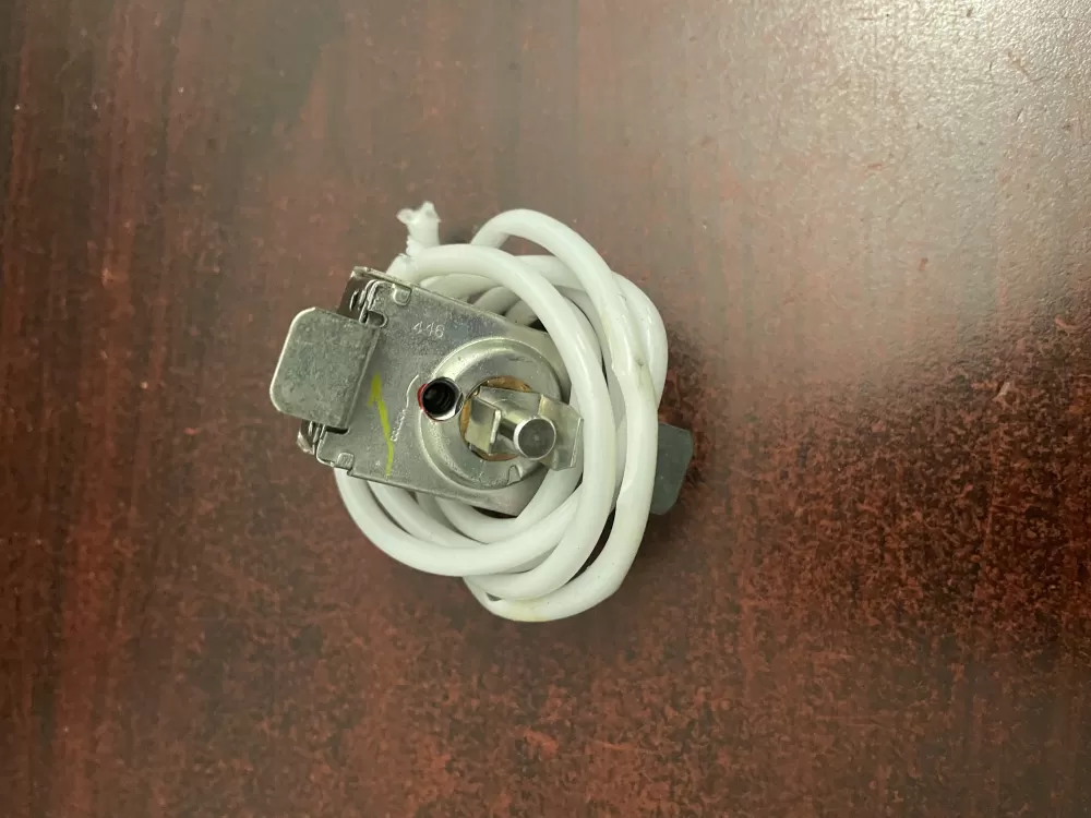 Whirlpool Maytag 450226-16 Refrigerator Thermostat AZ103653 | KM930