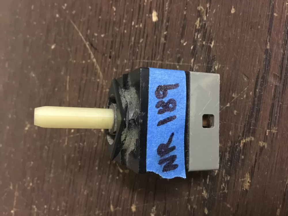 Maytag KitchenAid Kenmore AP6008373 Dryer Start Switch AZ17801 | NR189