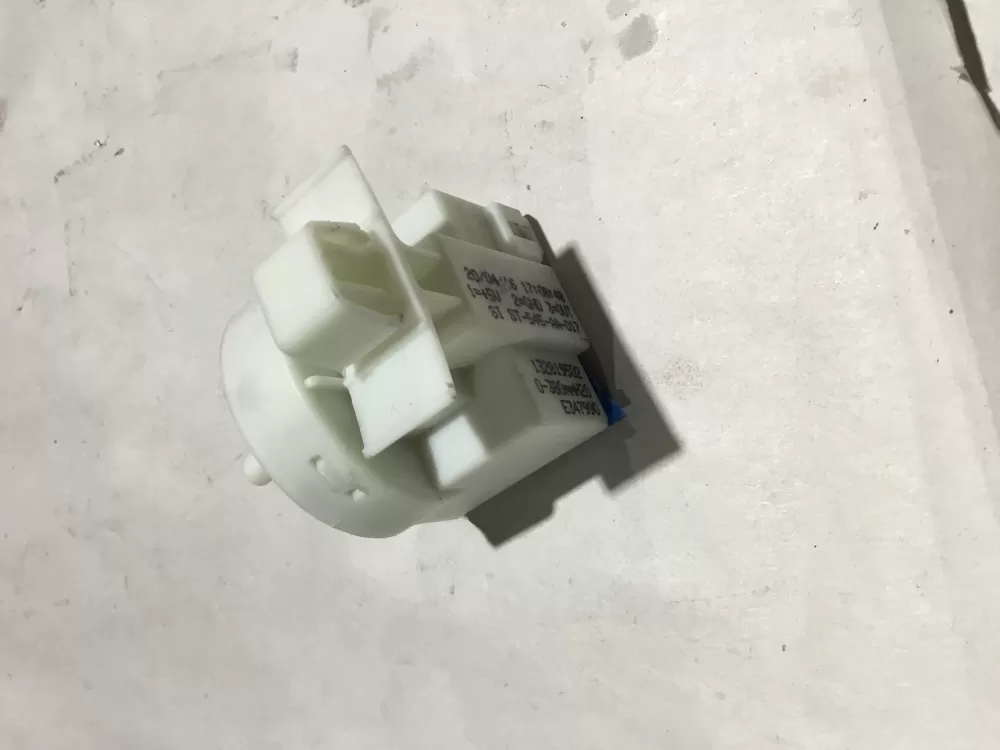 5304505436 132819502 Electrolux Frigidaire Washer Water Pressure AZ98356 | Sl54