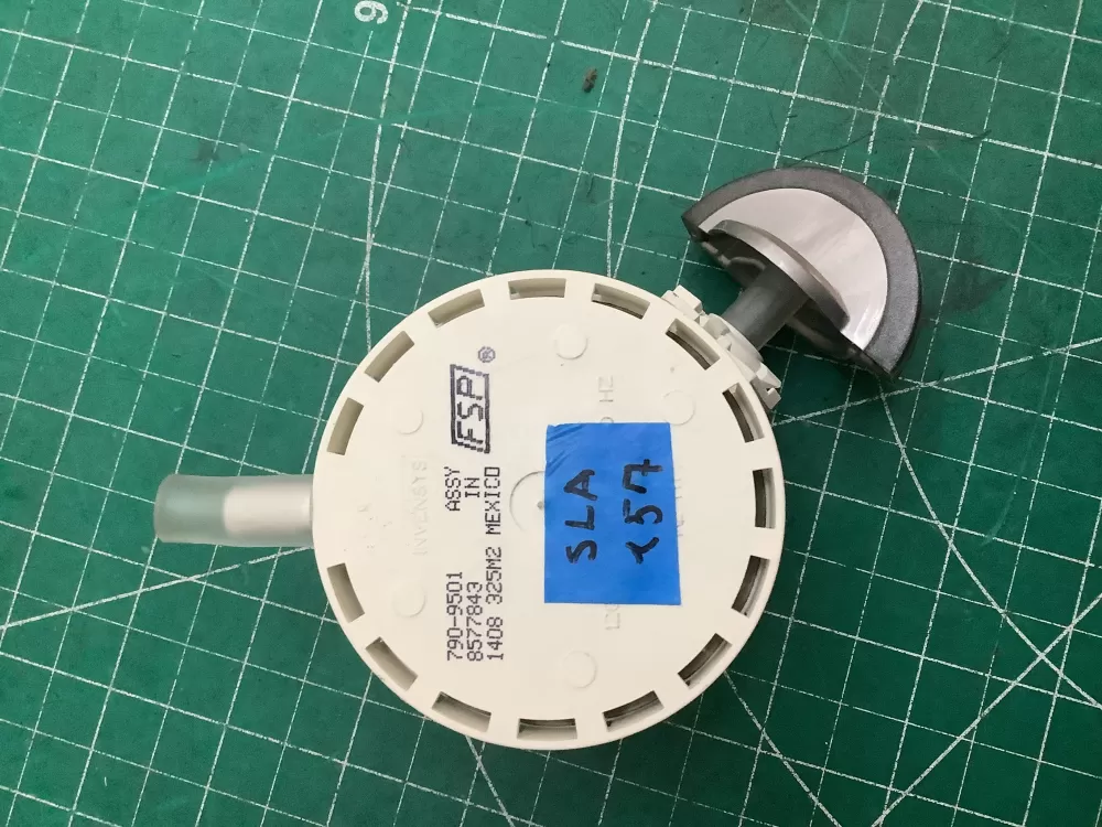 Whirlpool 8577843 Washer Water Level Pressure Switch AZ218015 | SLA157