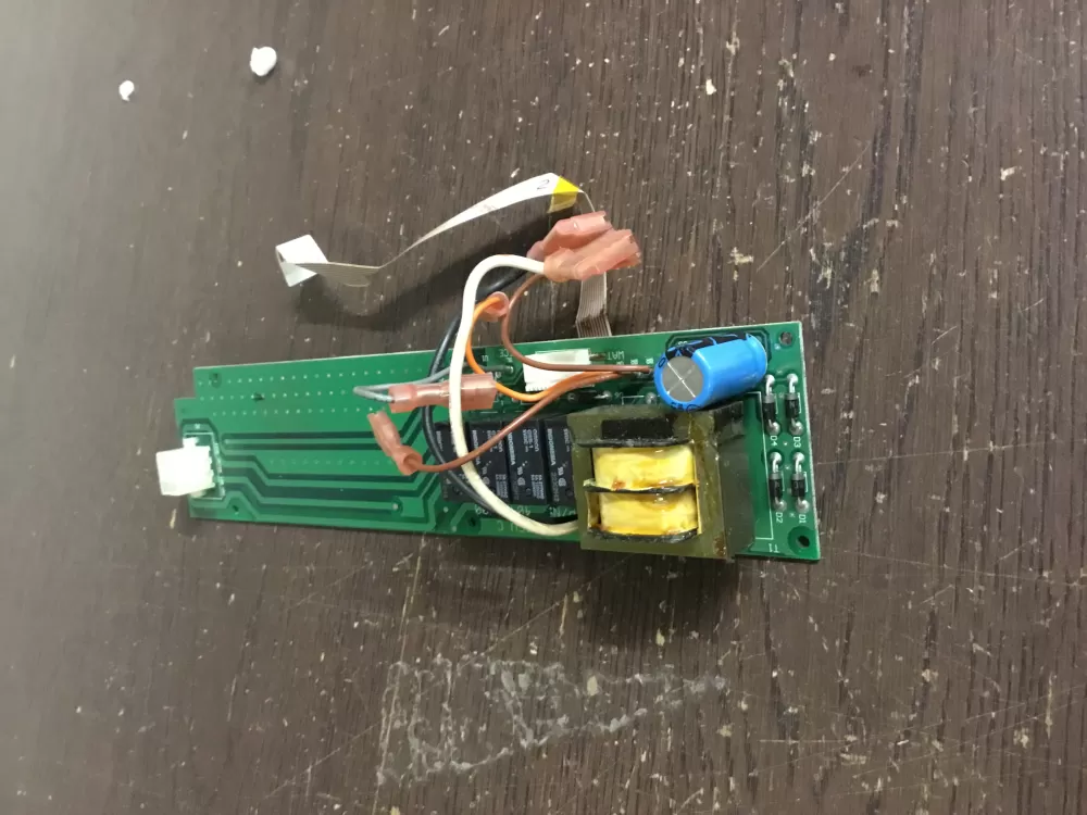 Frigidaire 40498600 Refrigerator Control Board Dispenser AZ11399 | NR546