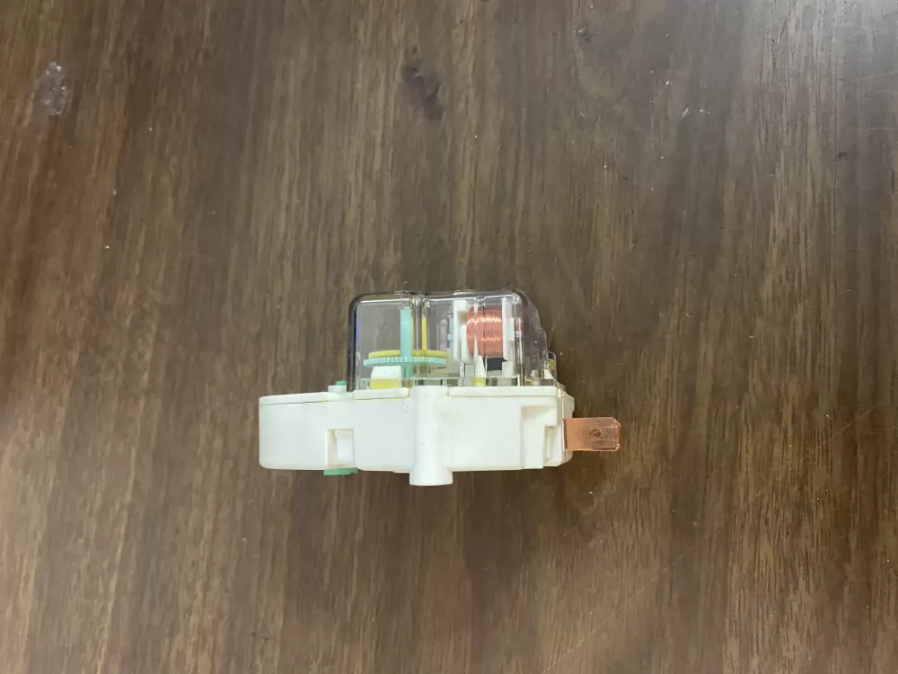 Whirlpool Kenmore W10822278 Refrigerator Defrost Timer AZ31064 | BK1668