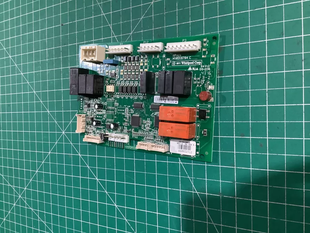 Whirlpool W10811363 W10854027 Refrigerator Control Board AZ170007 | BG2604