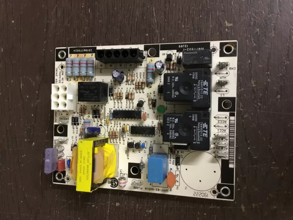 Lennox 1097 502 1 Furnace Control Board AZ14276 | NR548