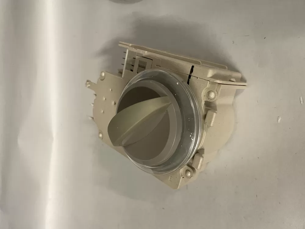 Whirlpool WP8557301  AP6013162  8557301  1060748  8557301R  PS11746384  8557301A Washer Timer Control