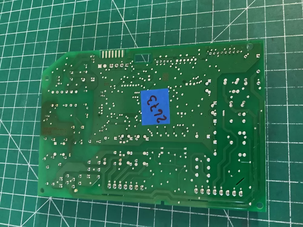 Whirlpool Maytag W10547719 Refrigerator Control Board AZ179161 | NR2673