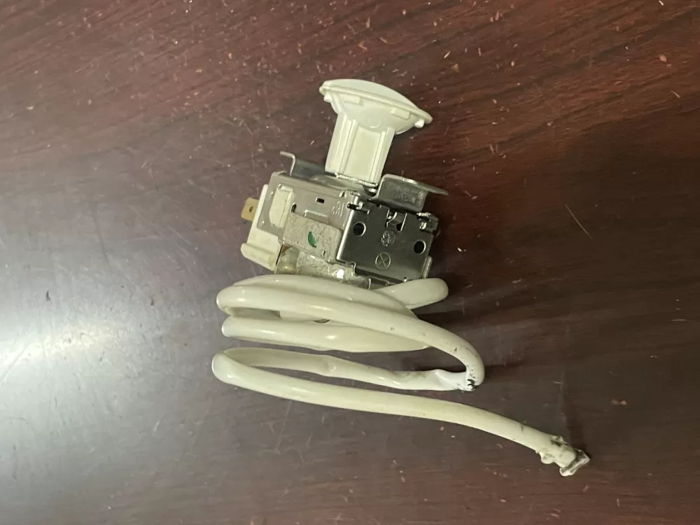 Frigidaire Kenmore 3ART5VC158 Refrigerator Control Board AZ93708 | Wm1224