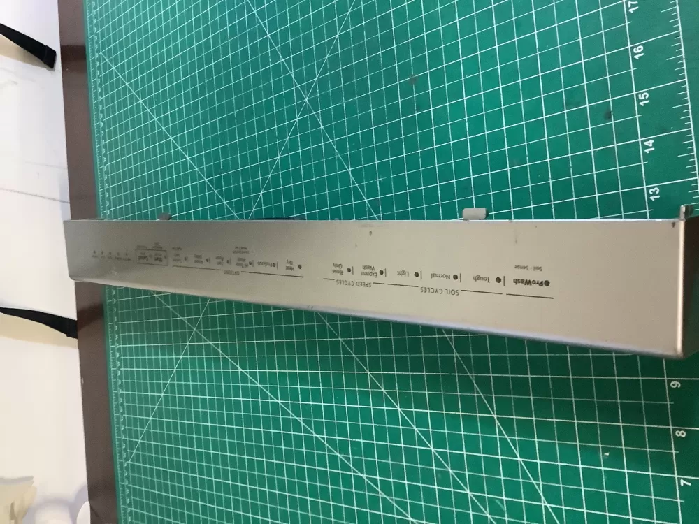 KITCHENAID DISHWASHER CONTROL PANEL-SCRATCHES W10740180AZ171018 | NRV12