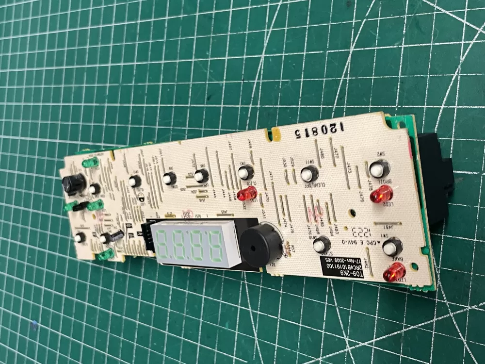 GE 2RC4B10191100 T09-2K9 Oven Control Board
