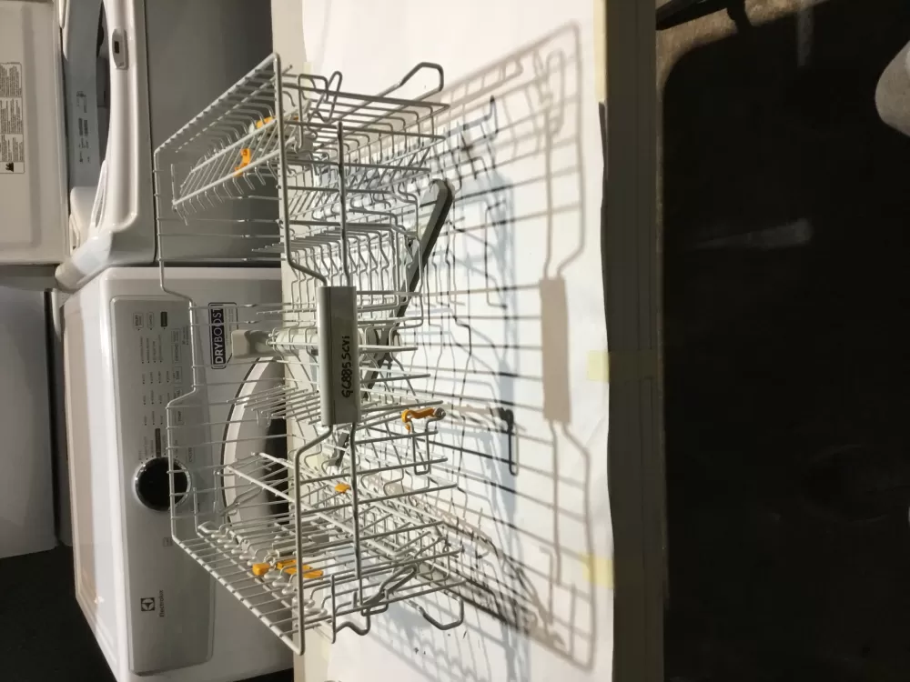 Miele G6885SCVI  G 6885 SCVI rack with spray arm from a G