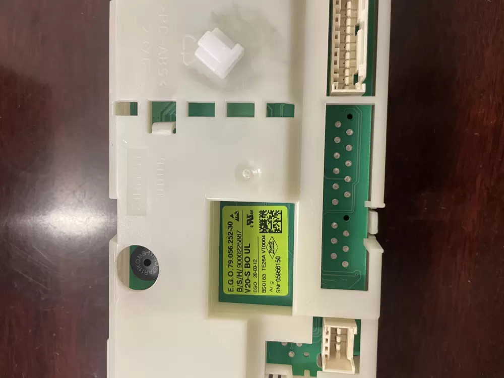 Bosch 9000225887 Dryer Control Board AZ32379 | KMV120
