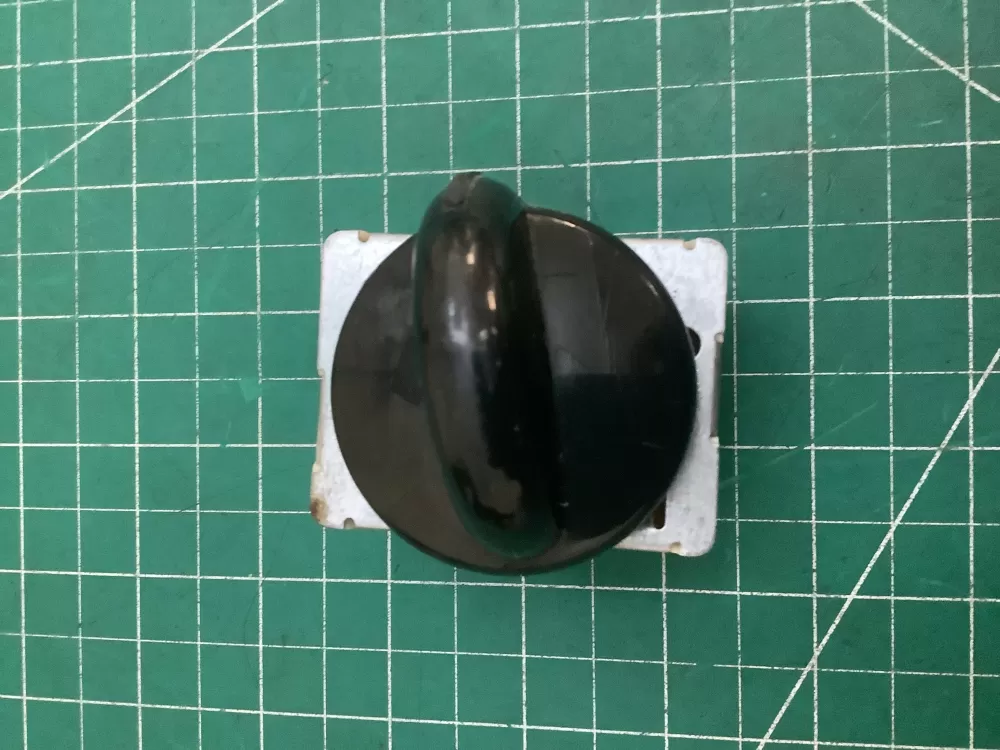 GE  Hotpoint  General Electric 164D1816P08 Range Switch Infinite