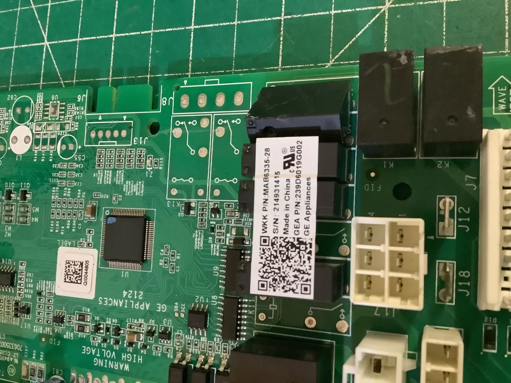 GE 239D6019G002 Refrigerator control board AZ193835 | NR599