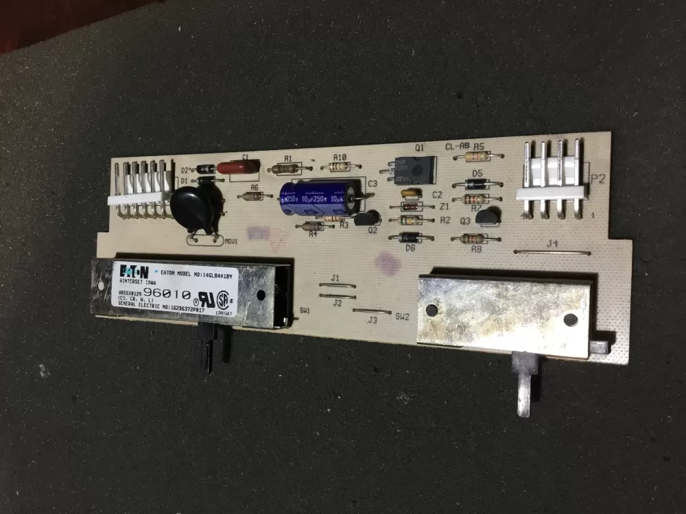 GE WR55X129 Refrigerator Dispenser Control Board AZ76902 | NR2046