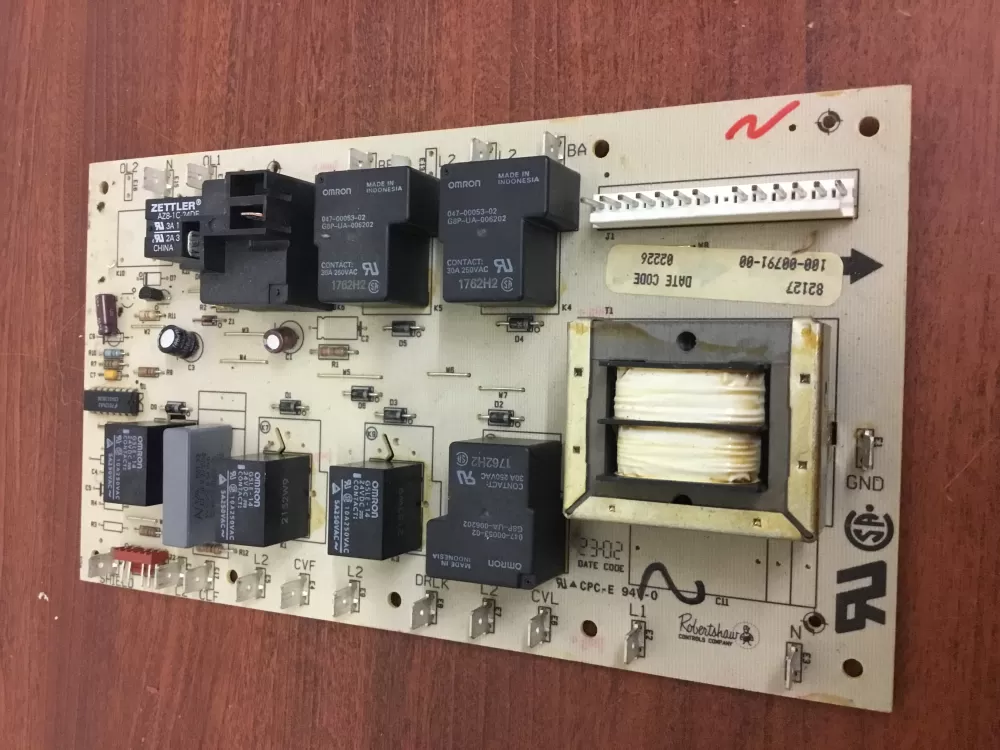 Dacor 100-00791-00 Range Relay Control Board