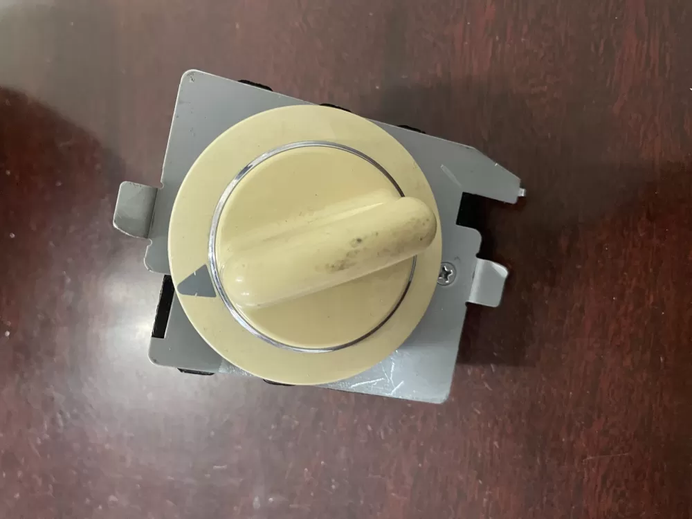 GE General Electric Hotpoint 175D2308P010 WE4X870 Dryer Timer AZ52883 | KM1936