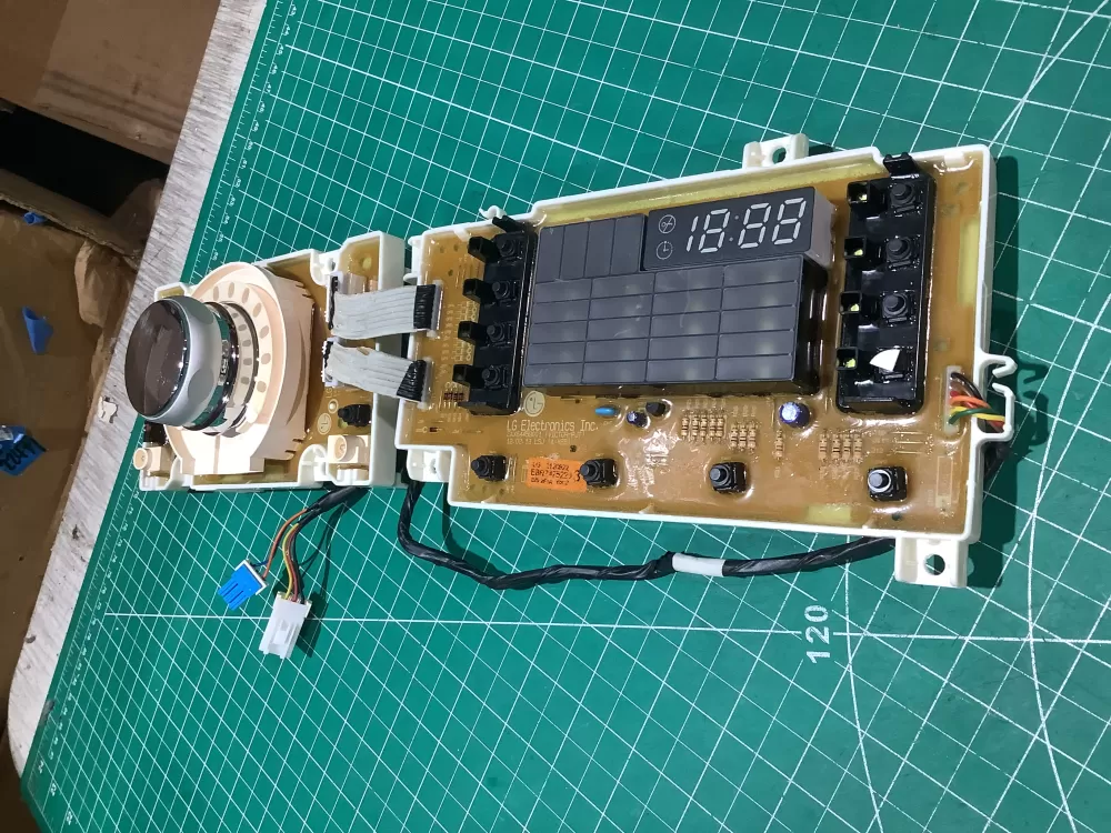 LG EBR74752203 Control Board Pcb Assembly Display AZ184859 | ARV481
