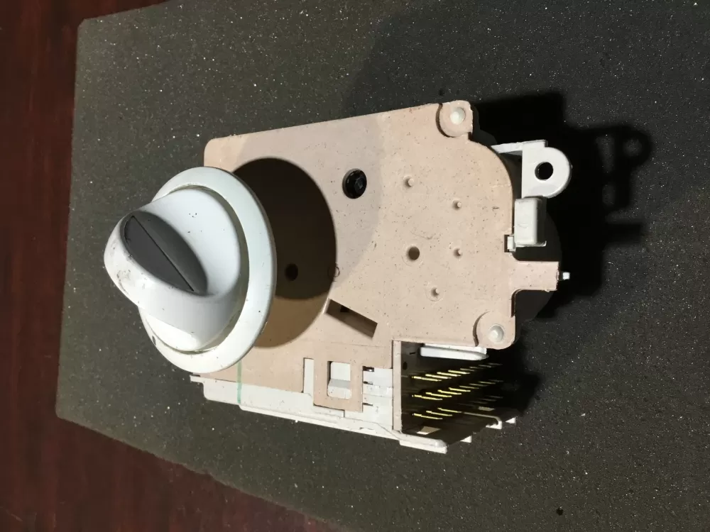 Frigidaire  GE  Kenmore 131758600B Washer Timer
