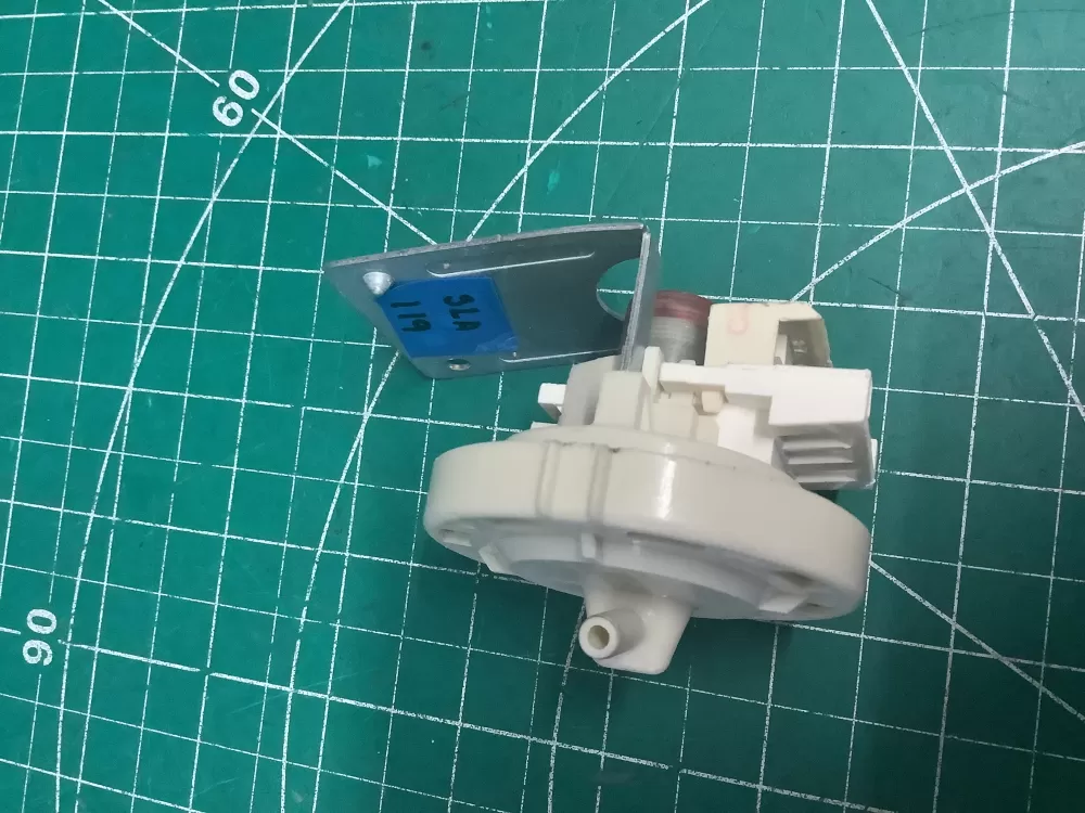LG Kenmore 6601ER1006G Washer Pressure Switch AZ205596 | SL119