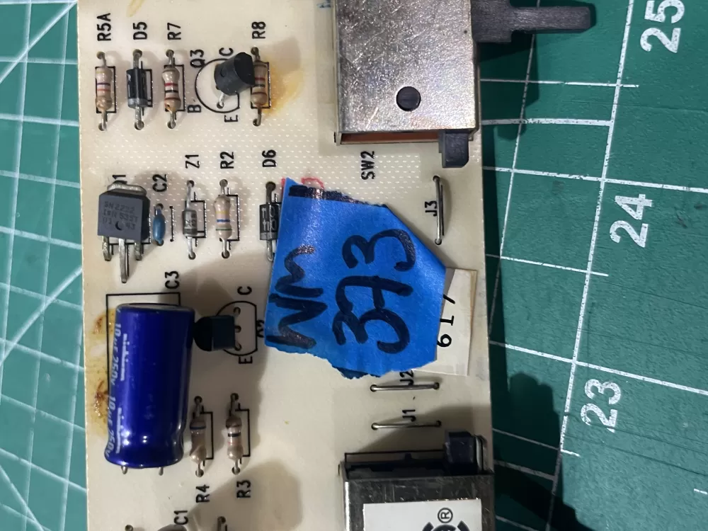 GE WR55X129 Refrigerator Dispenser Control Board AZ192567 | Wm373