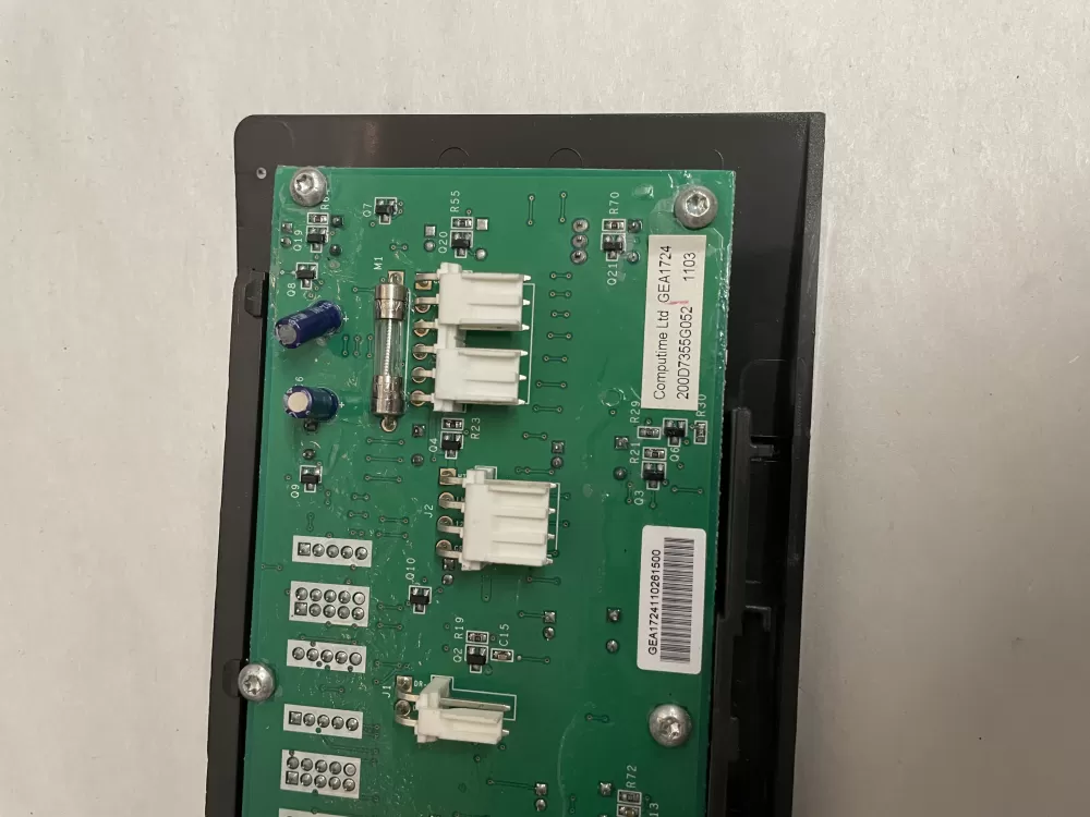 GE 200D7355G052 WR55X10802 Refrigerator Control Board AZ203867 | KM643