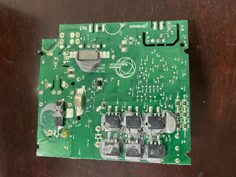 GE Vcc3 1156 V2 90 Refrigerator Control Board Inverter AZ47886 | KM700