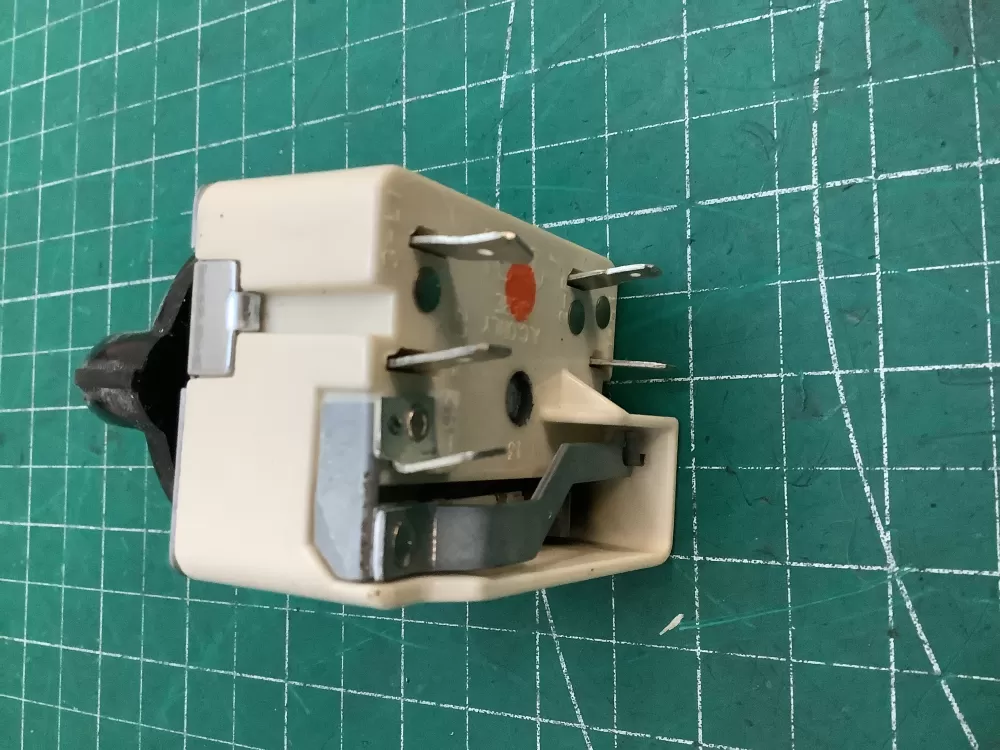 GE Range 164D1816P12 Infinite Burner Switch Control AZ218022 | SLA157