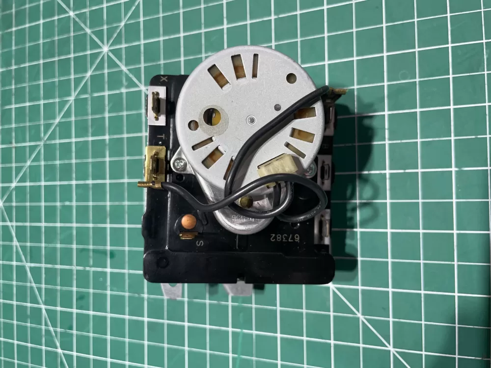 GE 212D1233P012 WE4M364 Dryer Timer AZ153274 | KM644