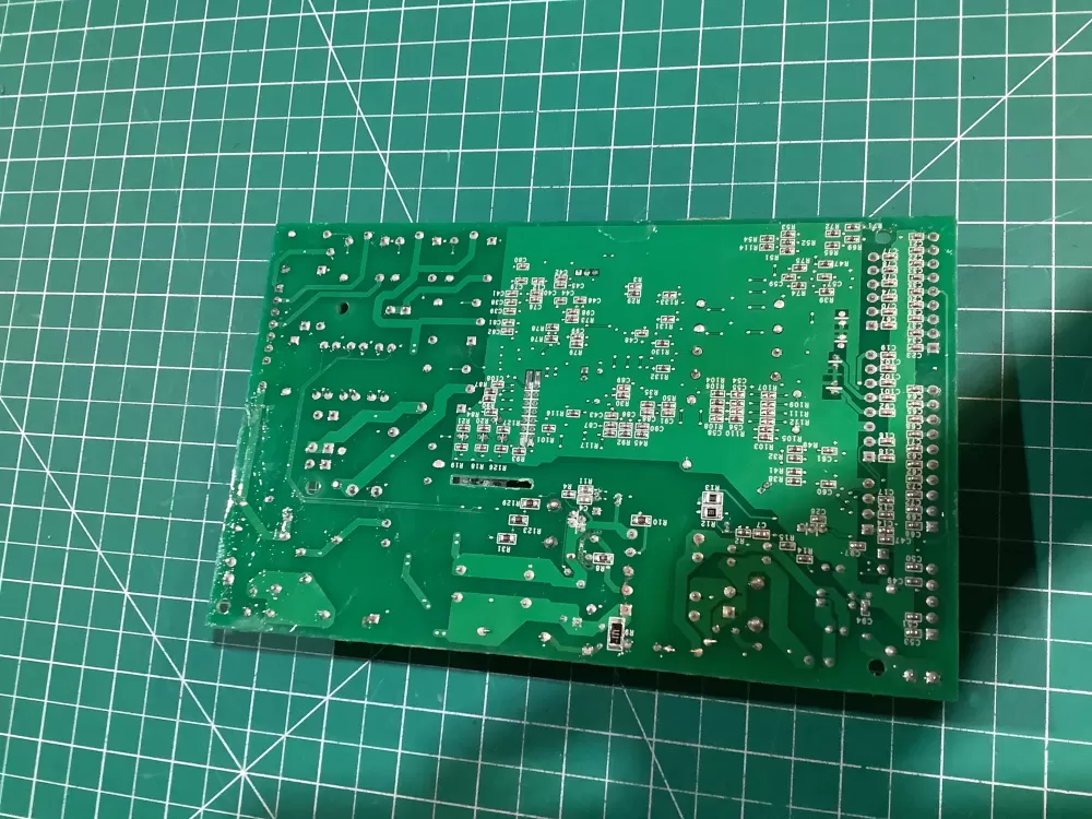 GE 225D4208G003 EBX1069P007 Refrigerator Control Board AZ152889 | NR69