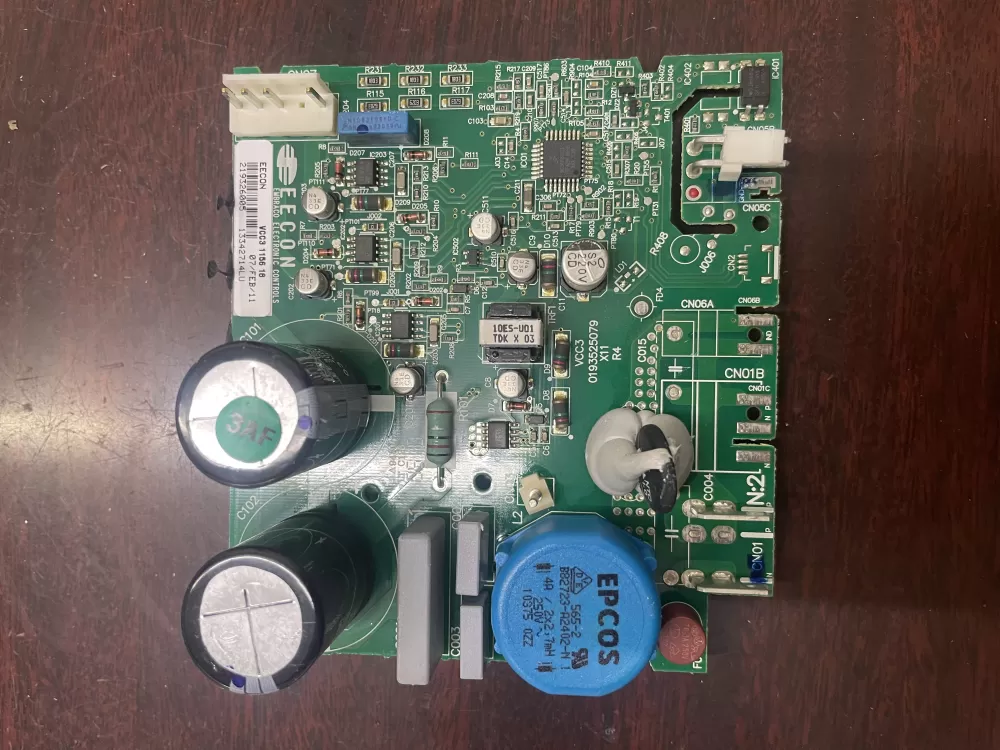 Frigidaire Refrigerator Control Board Vcc3 1156 18 AZ33727 | KM70