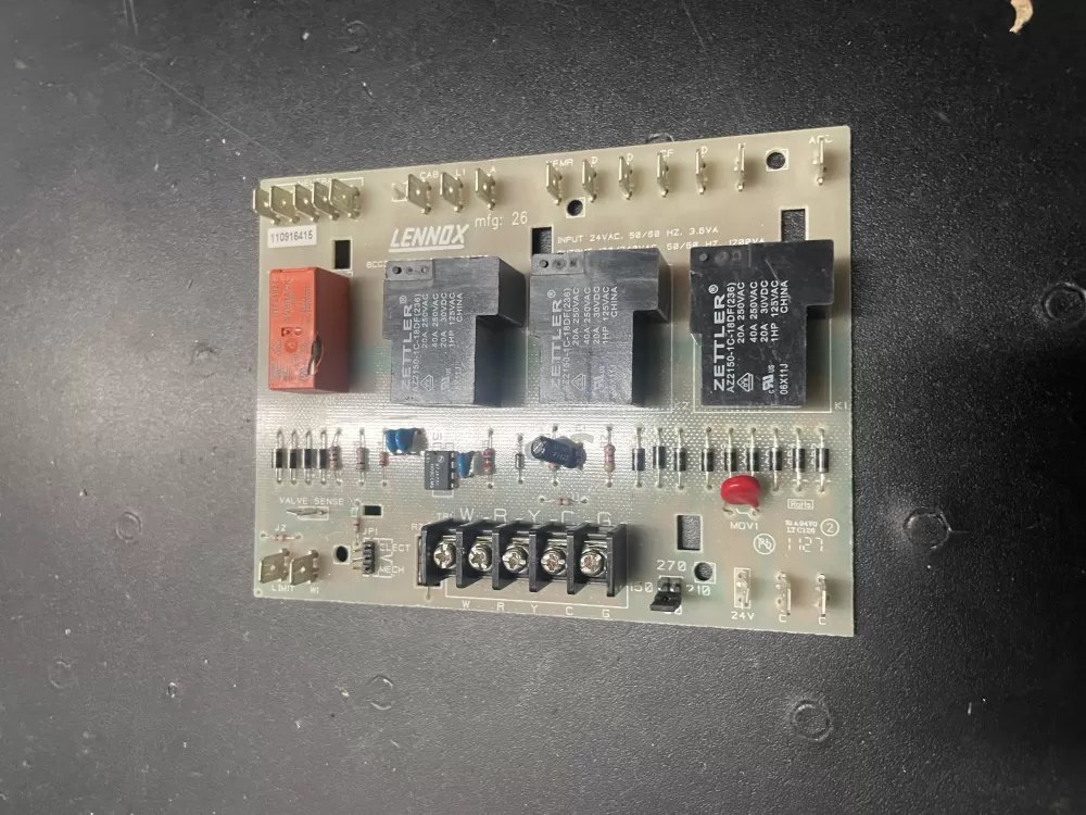 Lennox 110916415 Furnace Circuit Control Board