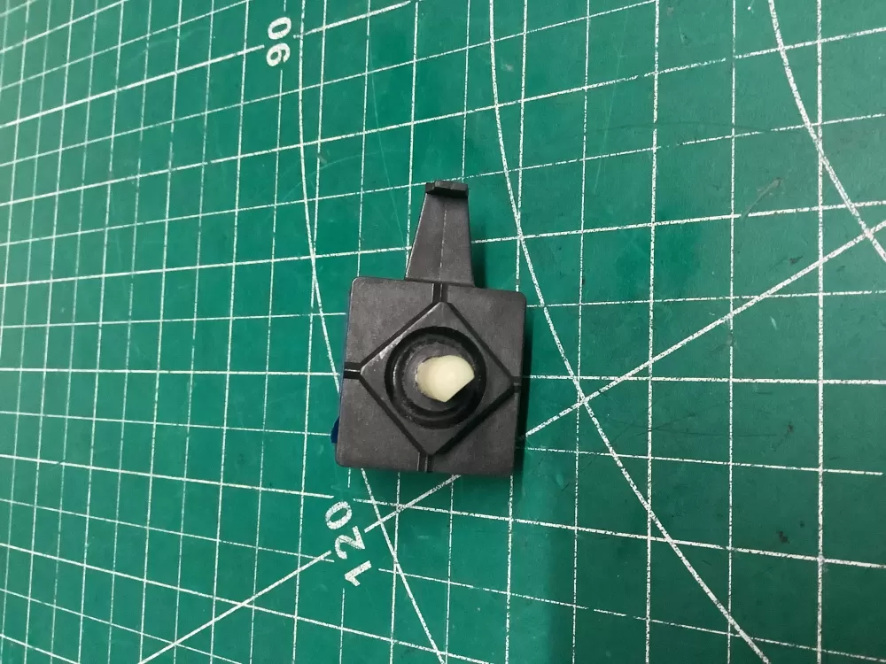 Maytag KitchenAid Kenmore AP6008373 Dryer Start Switch AZ202179 | SL127