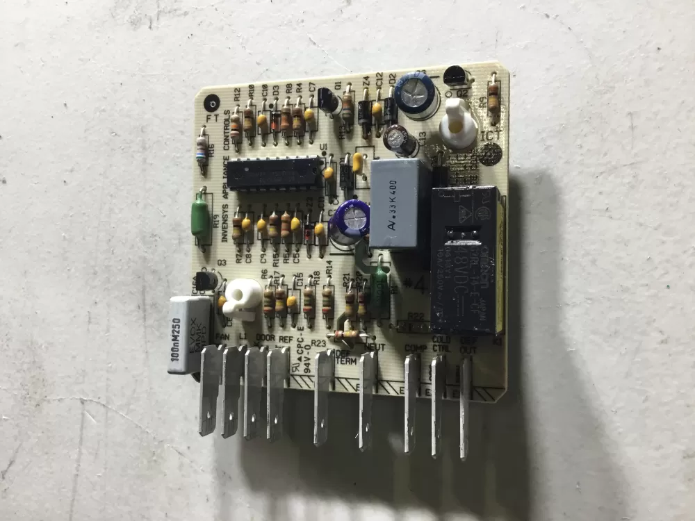 Frigidaire 5303918476  AP4909015  240554502 Refrigerator Defrost Control Board