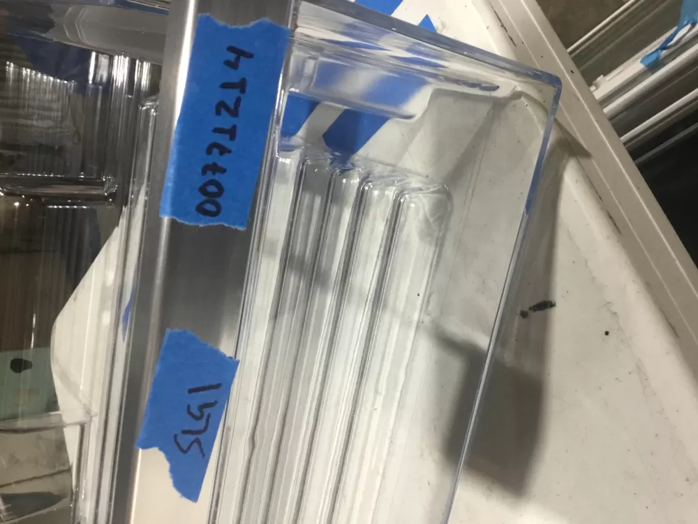 00771214 - Bosch CHILL COMPARTMENT AZ87574 | Sl91