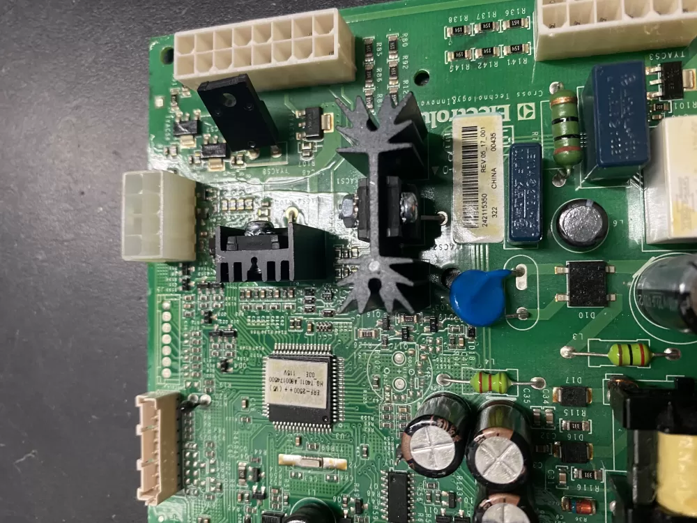 Frigidaire 242115350 Refrigerator Control Board