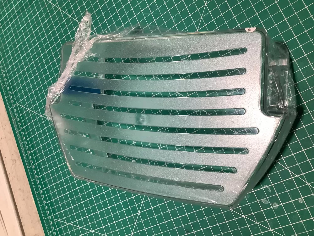 GE 225D8399P001 Refrigerator Used Door Bin AZ134050 | SL250