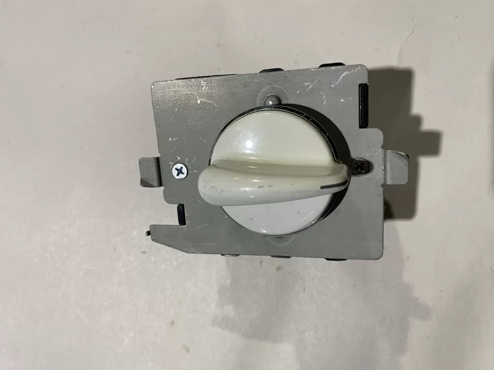 GE 572D520P019 WE4M189 Dryer Timer AZ141906 | BK2387