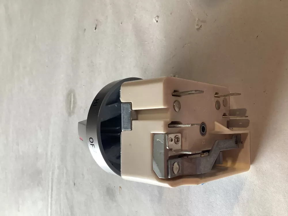 Samsung DG44 01009B Range Control Board Switch AZ148943 | SL176