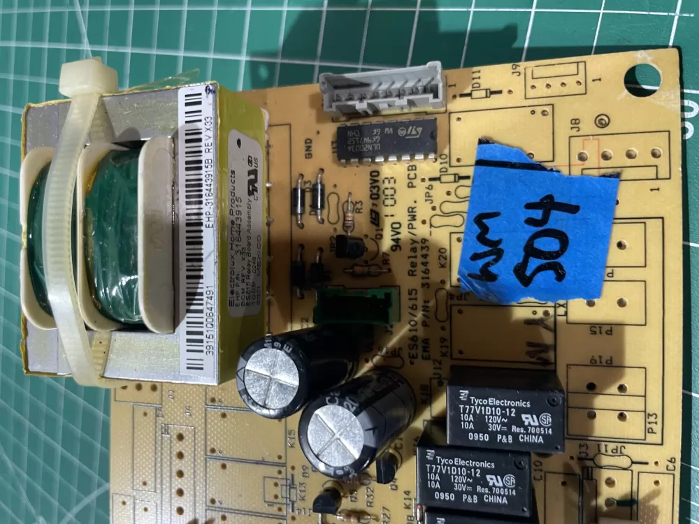 Frigidaire 316443920 Control Board AZ195521 | Wm504