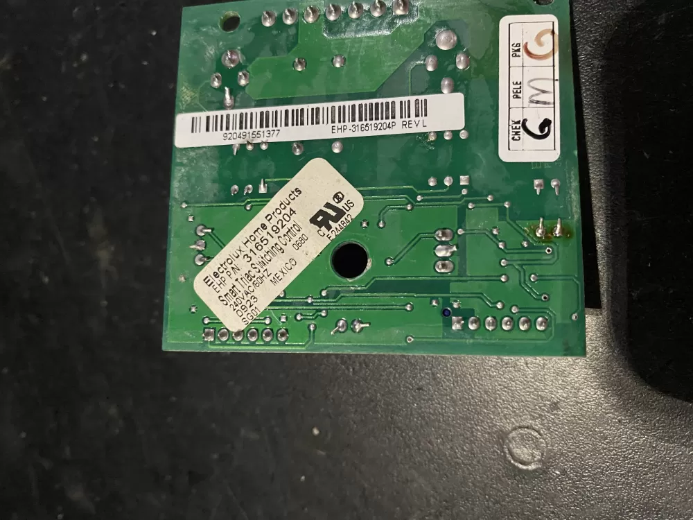 Frigidaire 316519204 Range Relay Board AZ25131 | BK22